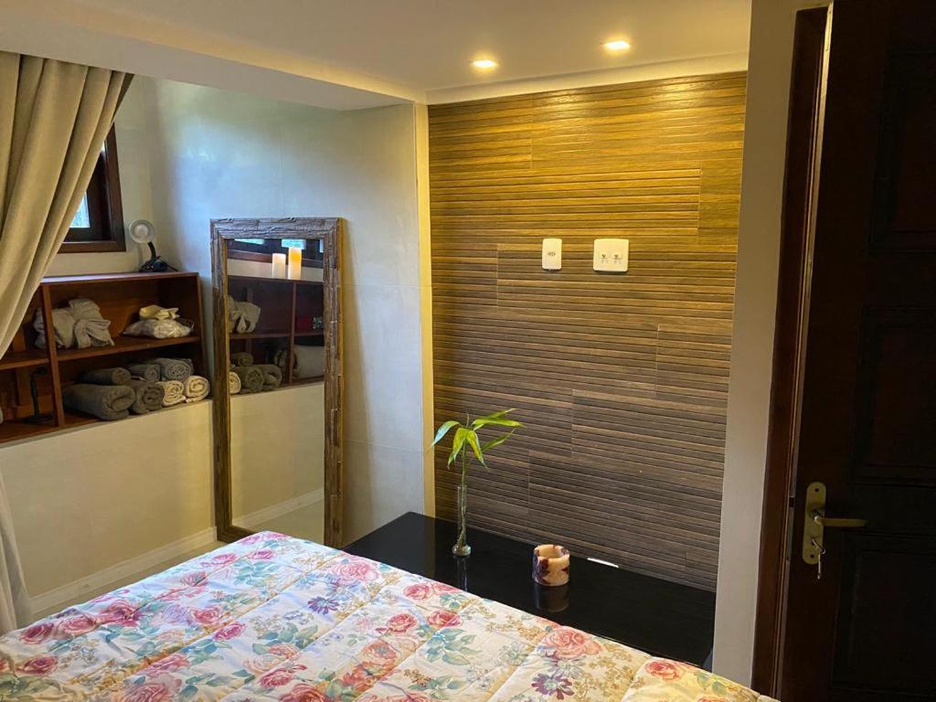 Recanto De Itaipava - Casa Com Forno De Pizza A Lenha, Churrasqueira, Pet Friendly, Equipada Para Ate 6 Pessoas, Em Meio A Natureza E Proxima Ao Centro Do Bairro Petropolis  Luaran gambar